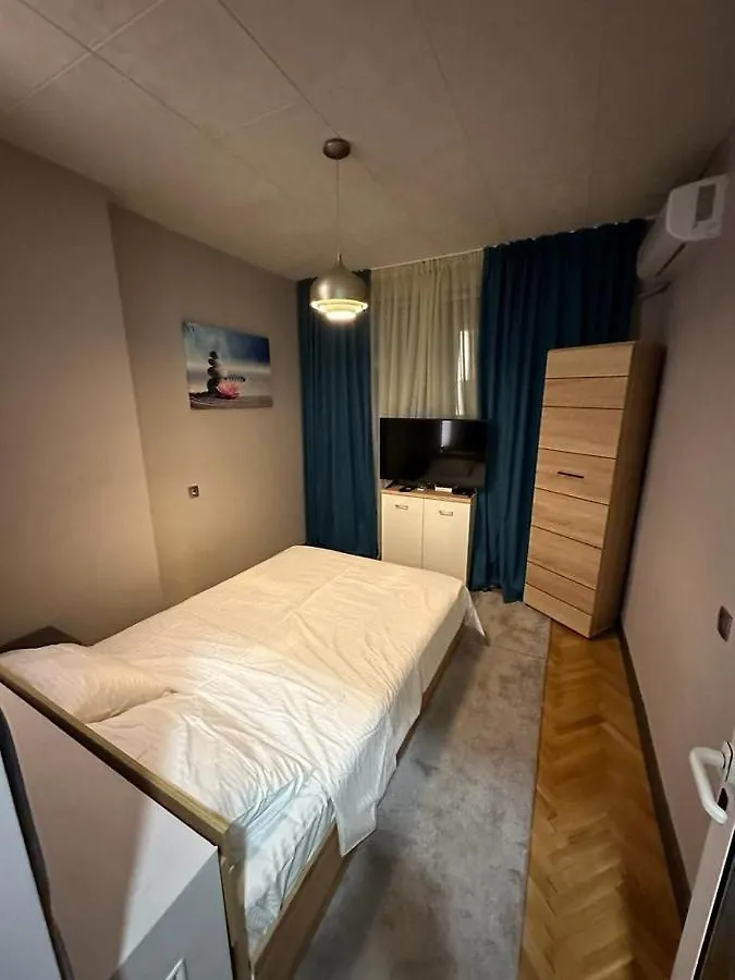 Lux Apartments Top Center Sofia 0*,  Bulgarien